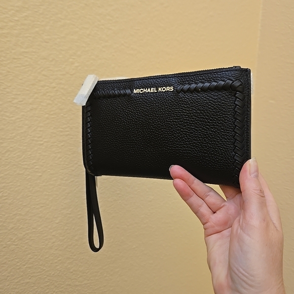 Michael Kors Jet Set Medium Double Zip Wallet - Picture 12 of 12